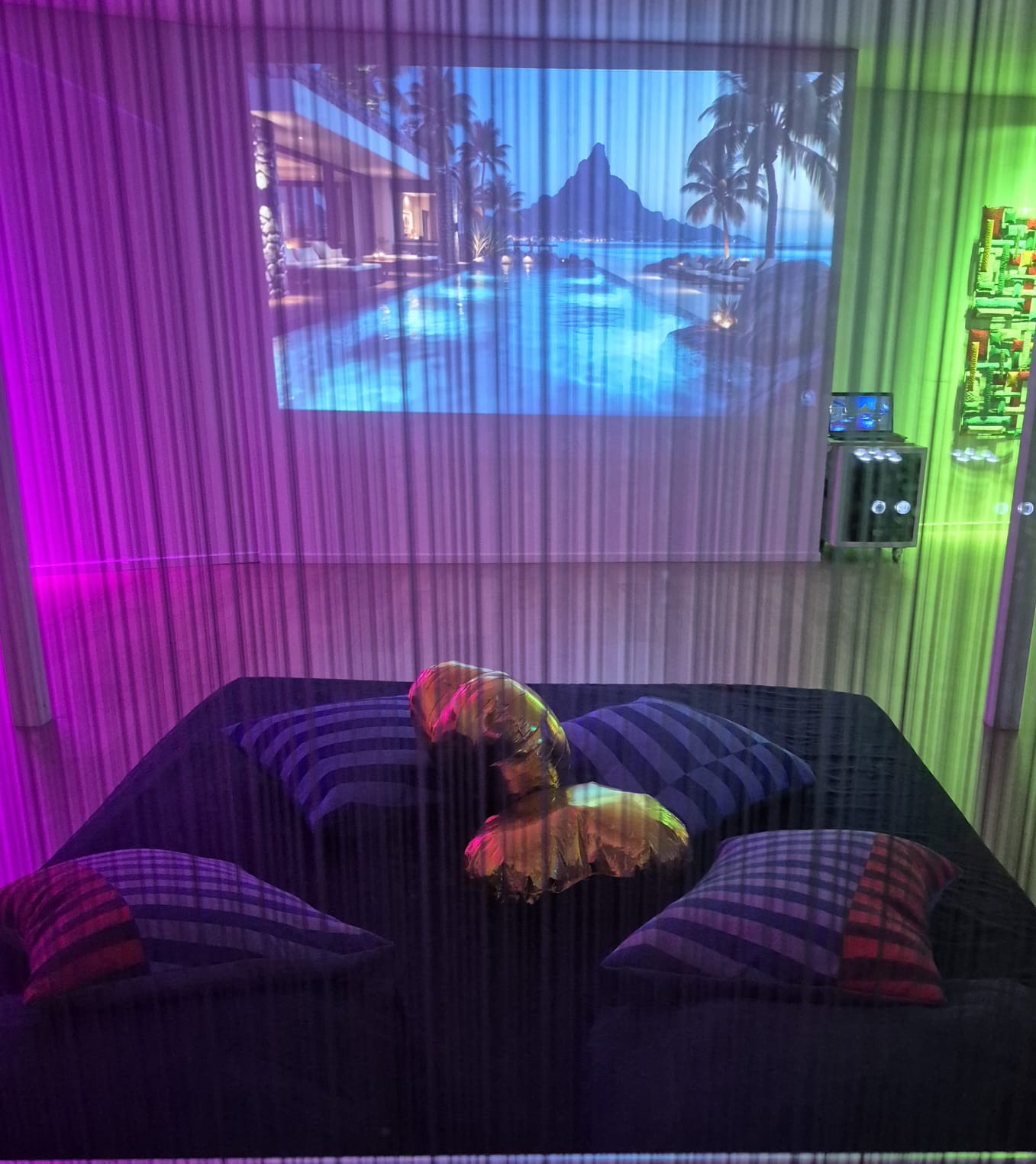 Suite Le Luxe avec projection